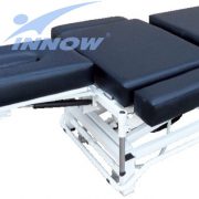Armrests tiltable to the side - INNOW