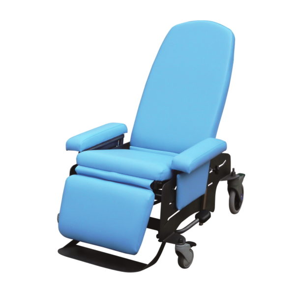 Fotel rehabilitacyjny, pielęgnacyjny, geriatryczny TRAPER II - zwrotne koła, odchylane siedzisko - F301KL H EVO - INNOW